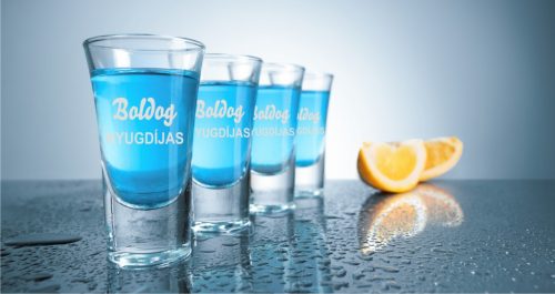 gravírozott üveg Boldog Nyugdíjas - pálinkás pohár
